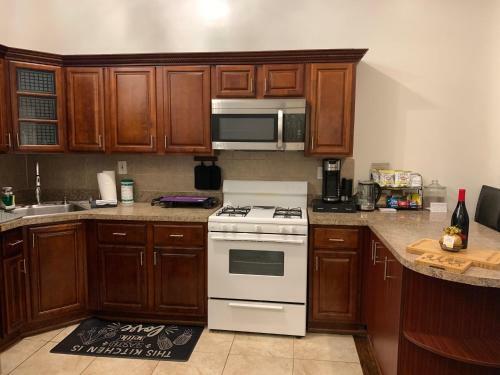 Charming Two Bedroom Apartment In Bushwick!