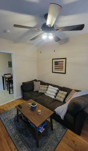 Apartamento Bright & Cozy East Williamsburg 2 Bedroom