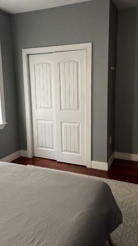 Bright And Spacious 2 Bed Apartment In Brooklyn,ny