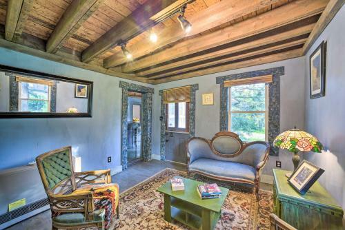 Spacious Durham Home With Separate Living Areas