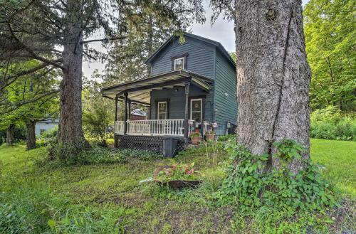 Spacious Durham Home With Separate Living Areas