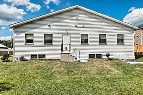 Unique Pet Friendly Home - 3 Mi To Dundee Wineries