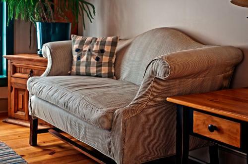 Bed & Breakfast Inn At Silver Maple Farm