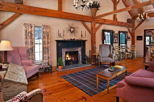 Bed & Breakfast Inn At Silver Maple Farm