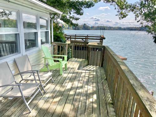Lake Front Home Near Peek'n Peak