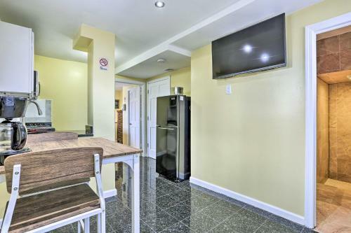 Freeport Guesthouse - Walk To Nautical Mile!
