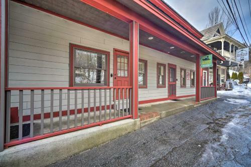 Apartamento Modern Apt Near Lake George - Walk To Beach!