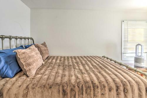 Idyllic Home On The Hudson Updated Interior!