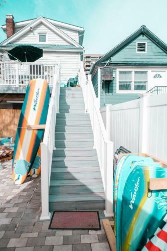 Beach Bum's Paradise With Tiki Bar And Plunge Pool!