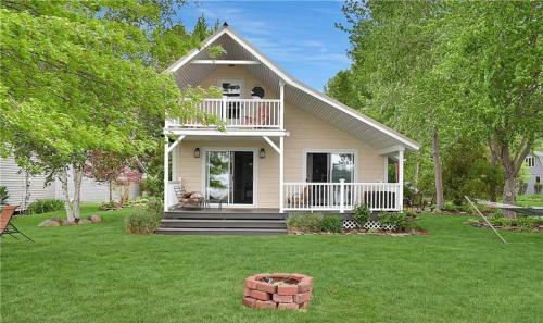 Beautiful Bonita Home