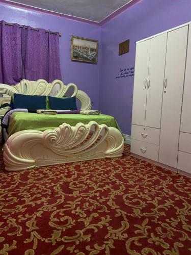 Hostal A Lavish Room In Queens