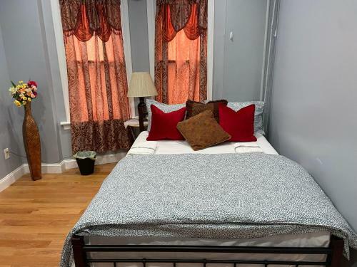 Hostal A Spacious Room In Queens