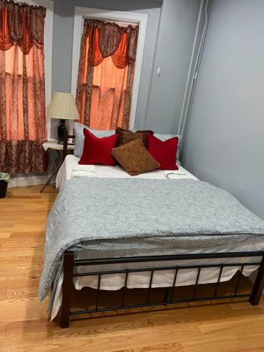 Hostal A Spacious Room In Queens