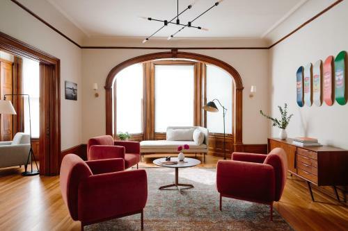 Hotel The Amelia