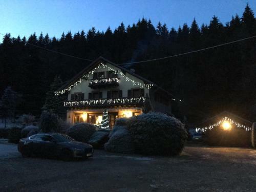 Hostal Chambres D'h�tes Des Cascades St-nicolas