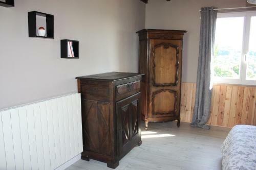 A Poutet