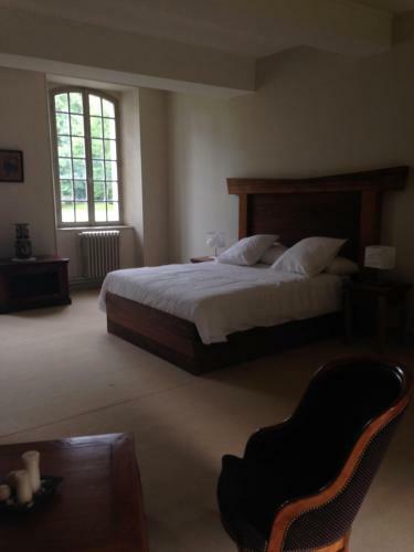 Bed & Breakfast Chateau Du Val Larbont