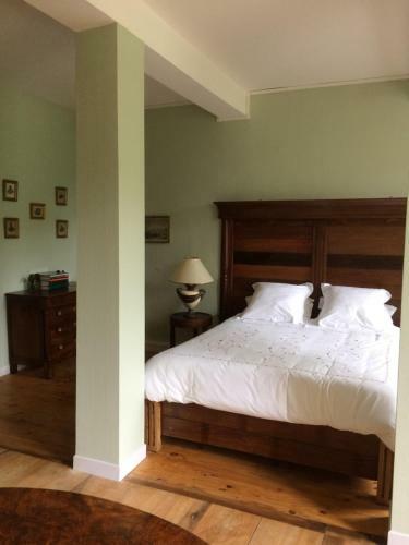 Bed & Breakfast Chateau Du Val Larbont