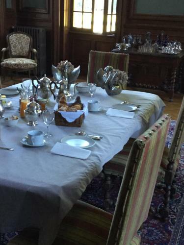 Bed & Breakfast Chateau Du Val Larbont