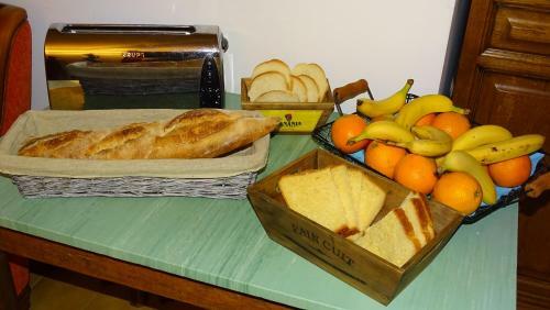 Bed & Breakfast Chambres De Month�ard
