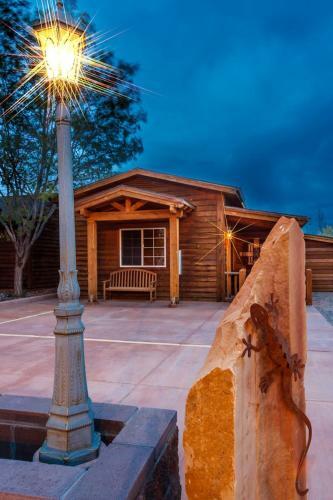 Posada Desert Rose Inn & Cabins