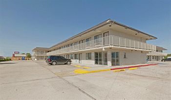 Motel Americas Best Value Inn And Suites Groves