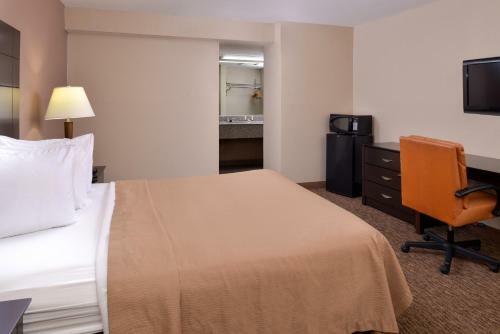 Motel Airport Inn