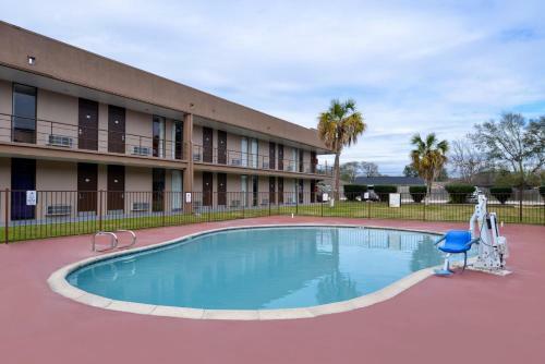 Motel Airport Inn