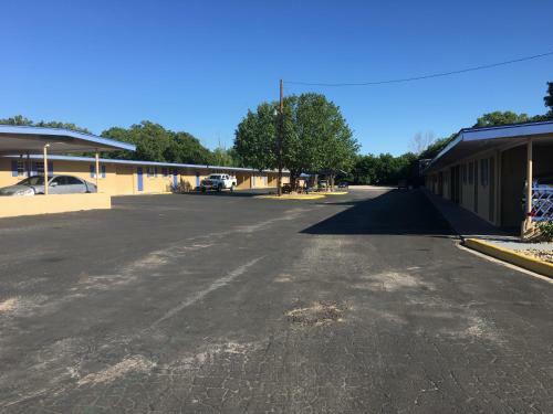 Motel Royal Inn