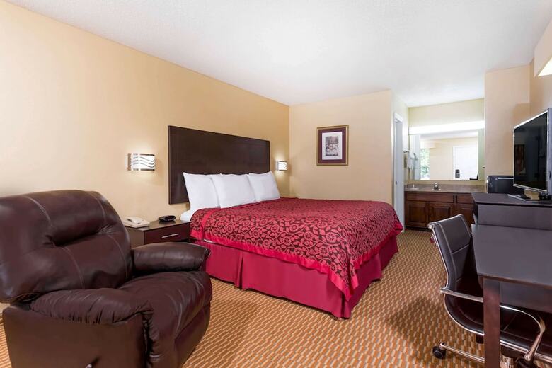Hotel Days Inn Simpsonville