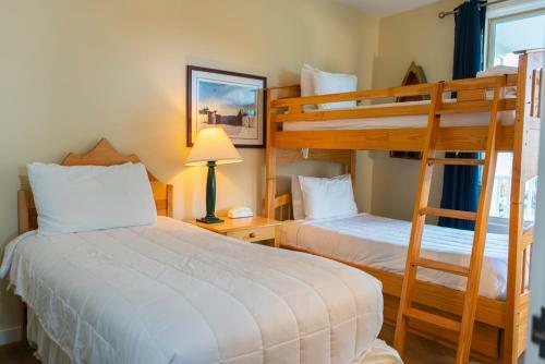 Hotel Long Trail House - Stratton Mountain