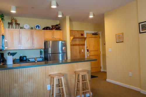 Hotel Long Trail House - Stratton Mountain