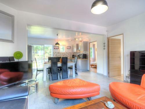 Holiday Home De La Plage