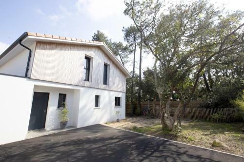 Superb 5 Villa With Pool In Labenne-oc�an 500m From The Beach - Welkeys