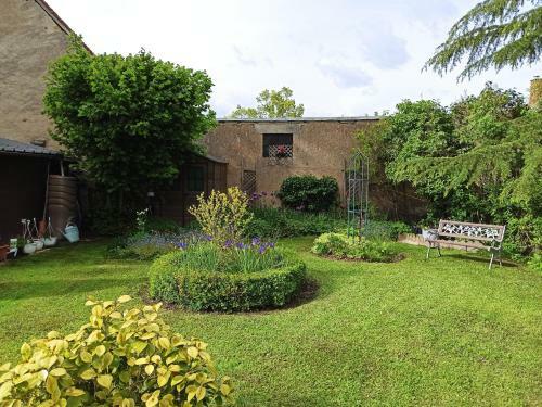 Bed & Breakfast Chambres D'h�tes En Berry (Indre, Centre Val de Loire)