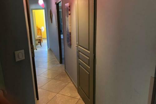 Villa Pour 15 Personnes Avec Piscine Couverte Et 2500m2