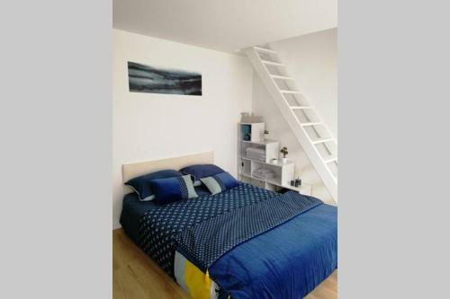 Joli Studio Ind�pendant 700m Des Plages