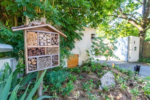 Suite De La Vall�e Des Ch�nes