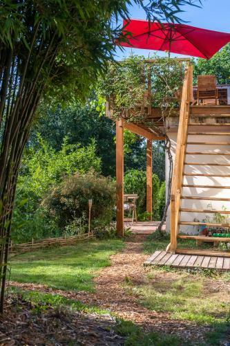 Suite De La Vall�e Des Ch�nes