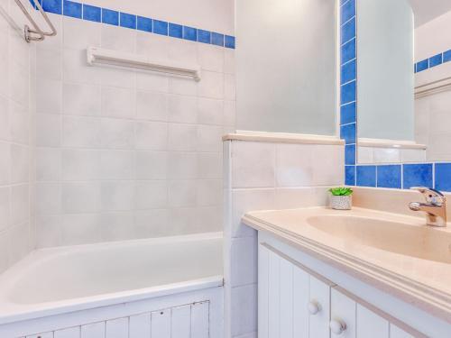 Apartment Bleu Marine