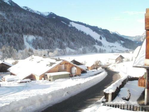 Bed & Breakfast Chambre Et Table D'h�te La Petite Bergerie