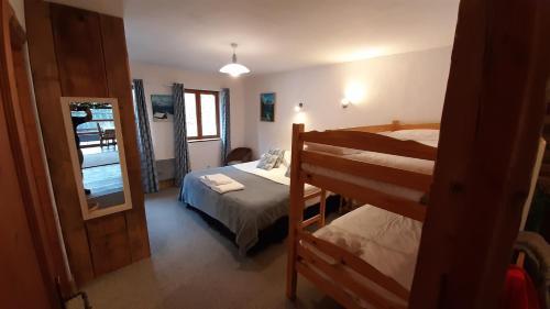 Hostal La Ferme Du Nant
