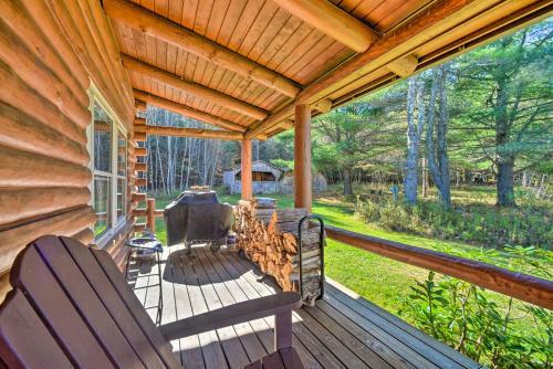 Rustic Log Cabin With Yard - 9 Mi To Hunter Mtn