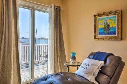 Waterfront Home With Large Deck And Dock On Narrow Bay