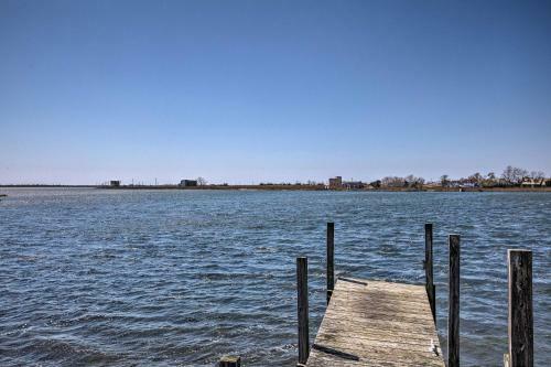 Waterfront Home With Large Deck And Dock On Narrow Bay