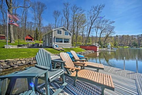 Lakeside Retreat Fire Pit, Bbq, Paddleboat!