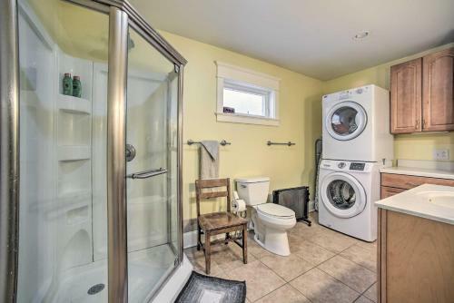 Quiet Oneonta Home - Walk To Historic Dtwn!