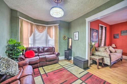 Quiet Oneonta Home - Walk To Historic Dtwn!