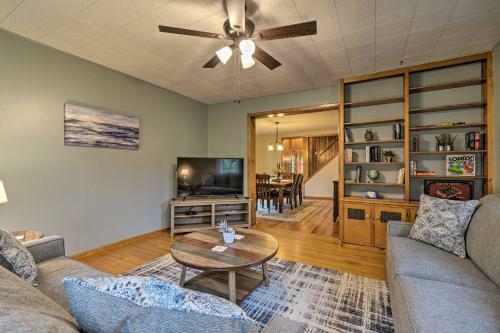Penn Yan Escape With Yard, 1 Mi To Keuka Lake!