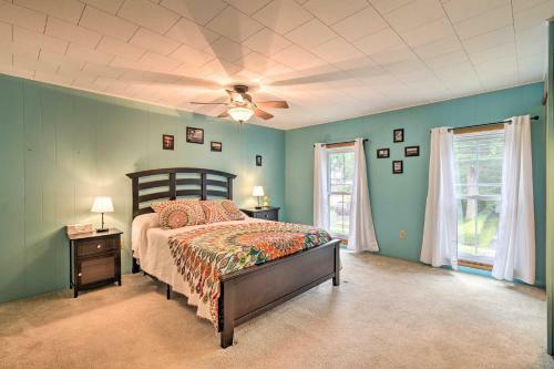 Penn Yan Escape With Yard, 1 Mi To Keuka Lake!